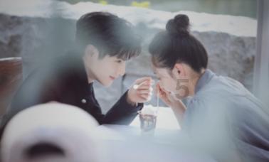 蒲兴旺做组织工程隆鼻可以改善鼻小柱延长吗？